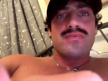 webcam man damnimhandsome25 live cam image #3692373