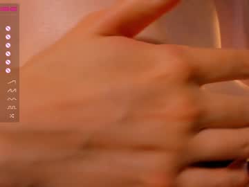 webcam girl unicorngirls live cam image #2430884