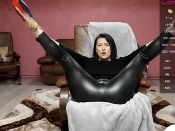 webcam girl carmela_fox live cam image #4531292