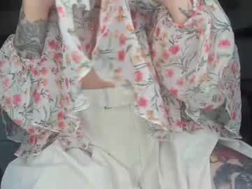 webcam girl sugar_troubl3 live cam image #2079508