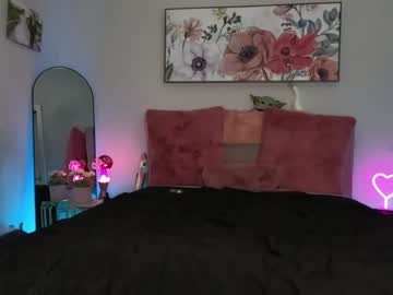 webcam couple ari_lovexo live cam image #5560670