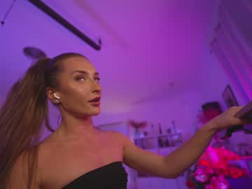 webcam girl hannahjames710 live cam image #5531168