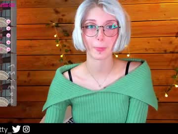 webcam girl lit1le_kitty_ live cam image #2922576