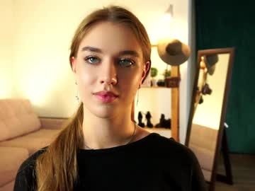 webcam girl adorableash live cam image #7051113