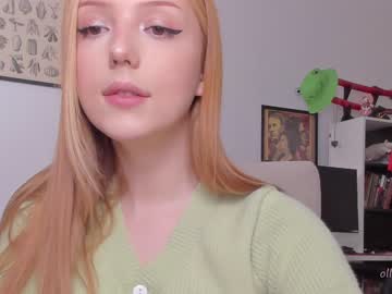 webcam girl lil_pumpkinpie live cam image #717900