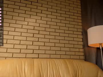 webcam girl helenahayley live cam image #1865609