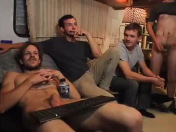 webcam man hollandhousestudios live cam image #1814471