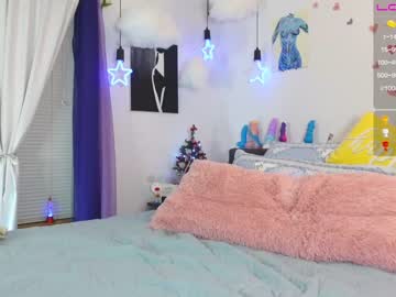 webcam girl emmasky69 live cam image #3384599