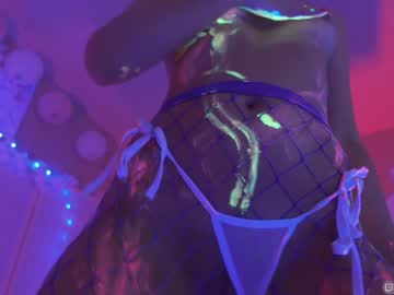 webcam girl finleyfae live cam image #2242272