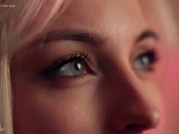 webcam girl artmosphera live cam image #3189977