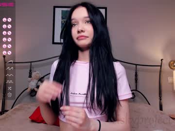 webcam girl riskyproject live cam image #4534964