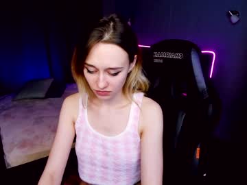 webcam girl crazy__squirt live cam image #3849137