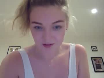 webcam girl redroseldn live cam image #3798585