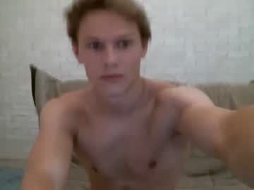 webcam man milkshake_on_body live cam image #25665