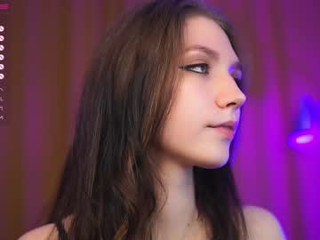 webcam girl angels_kiss live cam image #2687832