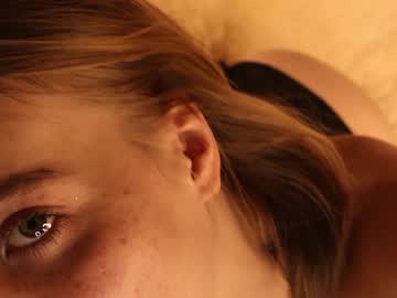 webcam girl barbaraweb live cam image #3696473