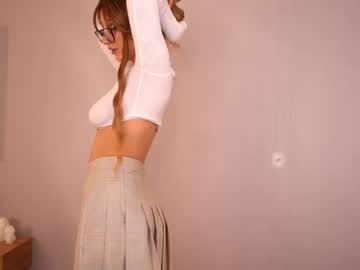webcam girl oliviavilolobos live cam image #7008486
