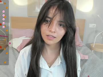 webcam girl raychell_black live cam image #5868043