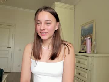 webcam girl eleonora_linn live cam image #2283605