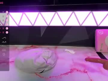 webcam girl vanessa_love live cam image #5767315