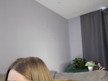 webcam girl coverm live cam image #6579611