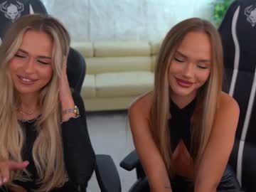 webcam couple kira0541 live cam image #5335587