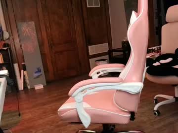 webcam girl youfoundme_clover live cam image #4780317