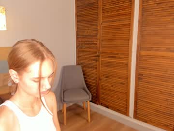 webcam girl kellanflowers live cam image #5326100