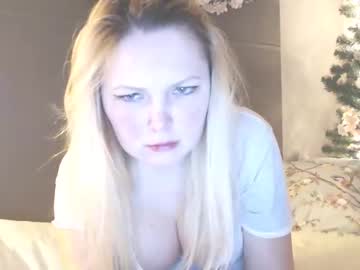 webcam couple kittie live cam image #1837173