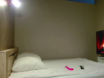 webcam girl _meganmeow_ live cam image #5221460