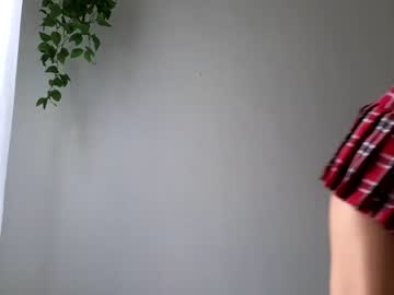 webcam girl littlegreekflower live cam image #6075327