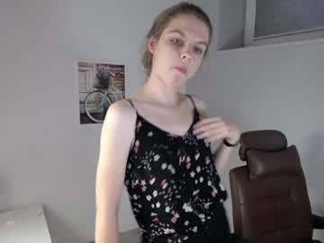 webcam girl lana_heisstt live cam image #538281