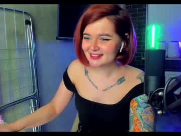 webcam girl alicewonder_99 live cam image #1155975