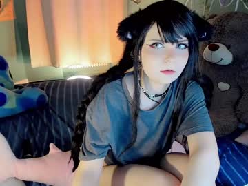 webcam girl ronnie_neko live cam image #4939976