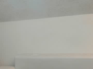 webcam girl vany_love live cam image #973318