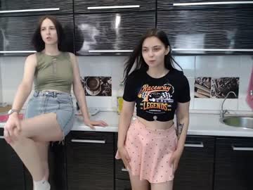 webcam couple renae_tom live cam image #4780924