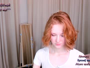 webcam girl navy_blush live cam image #6325963