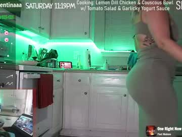 webcam girl milavalentinax live cam image #3285055