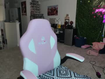 webcam girl pr3ttyp1nkpussy live cam image #1863336