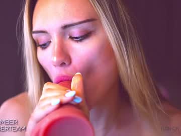 webcam girl emmber live cam image #2443928