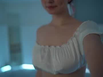 webcam girl floret_joy live cam image #5658256