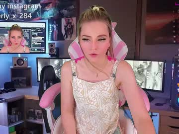 webcam girl queenafina live cam image #2544100