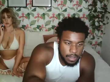 webcam couple darkskinsnicker live cam image #1252962