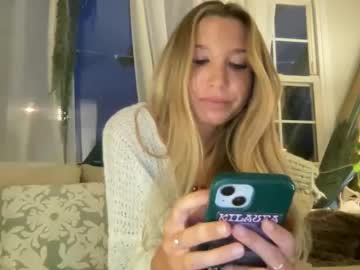 webcam girl babyyjade live cam image #7108405