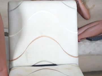 webcam girl annemanifique live cam image #4964903