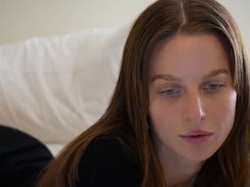 webcam girl ellaa91 live cam image #2084512