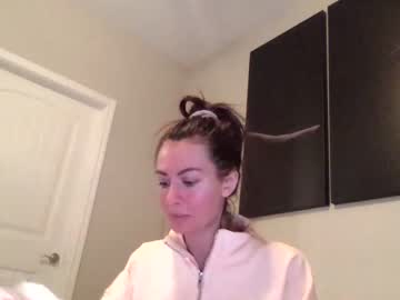 webcam girl shetoowild live cam image #1182615