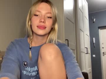 webcam girl angel_from_sky live cam image #2384855