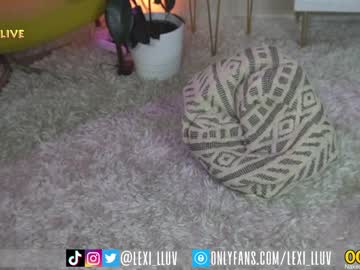 webcam girl lexi_luv live cam image #4522144