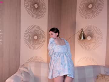 webcam girl happiness_call live cam image #4259591